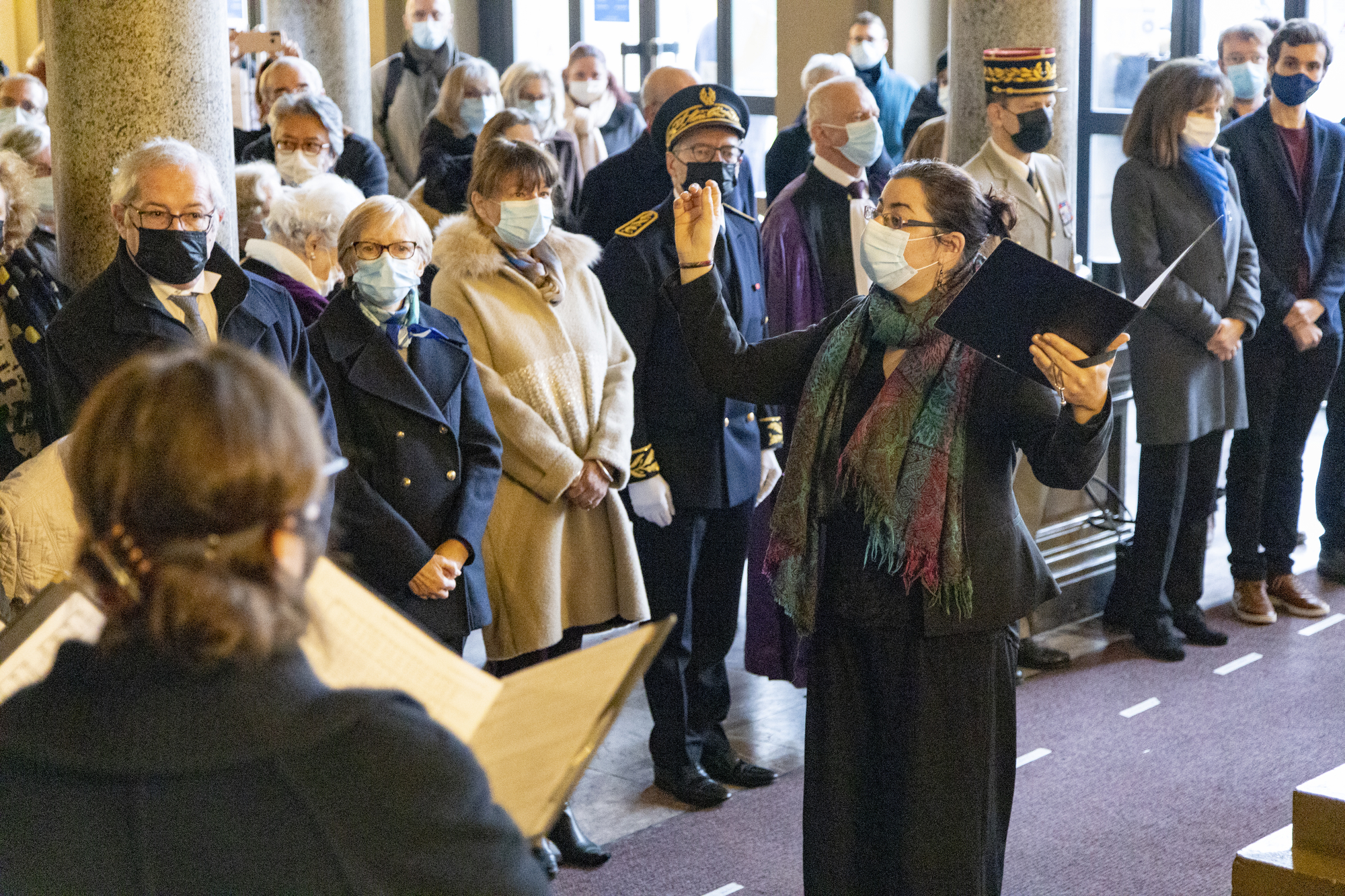 Fran?ois Paquis, DGS de lUniversit Clermont Auvergne et Mathis NAPIERALA, vice-prsident tudiant, reprsentaient lUniversit Clermont Auvergne  la crmonie se tenant  lUniversit de Strasbourg au mme moment que la crmonie clermontoise.